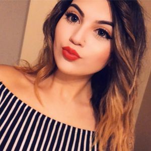 Meet your Posher, Joanna